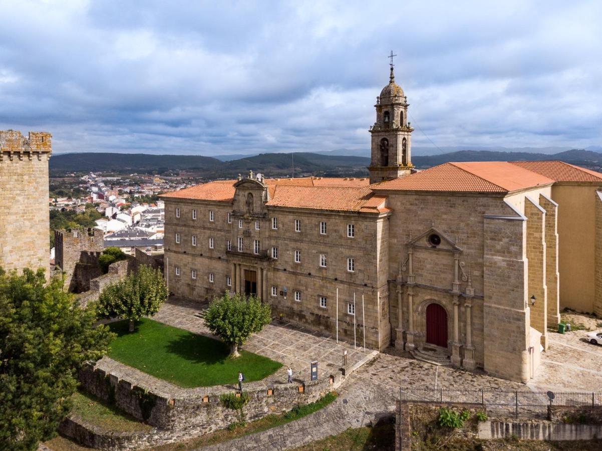 Parador De Monforte De Lemos Buitenkant foto