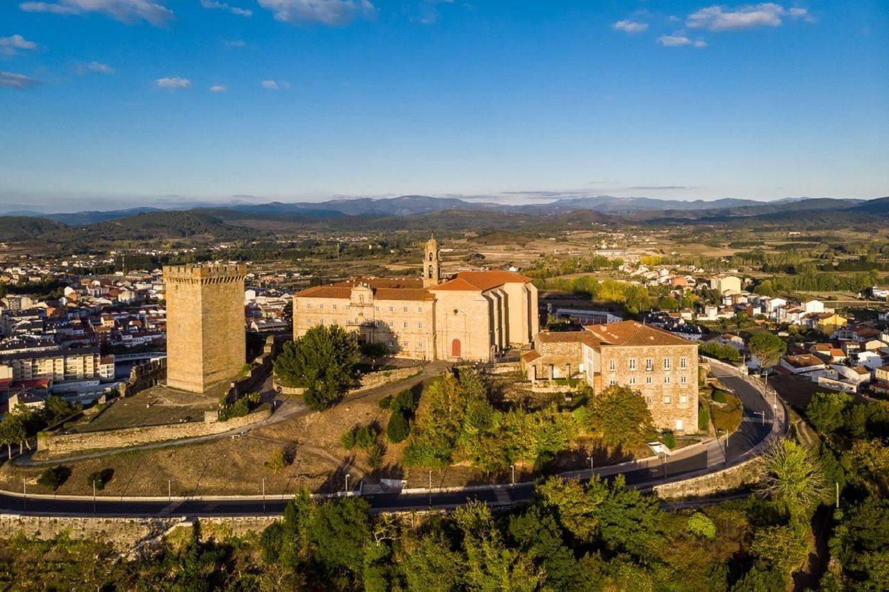 Parador De Monforte De Lemos Buitenkant foto